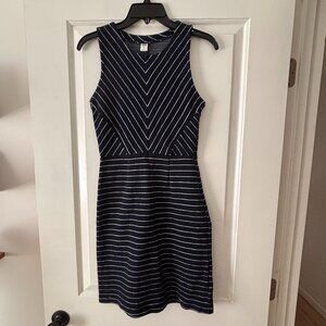 Bodycon Navy and White Chevron Pattern Dress in XS